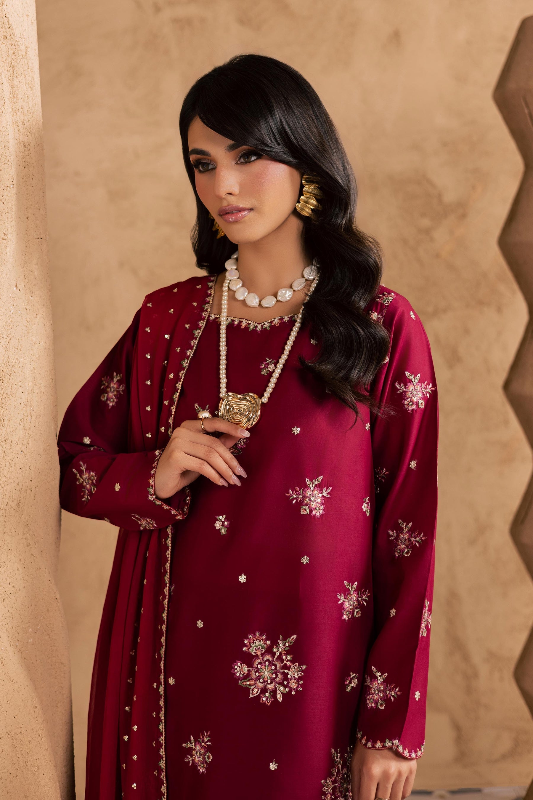 Batik | Festive Eid 26 | Red Queen