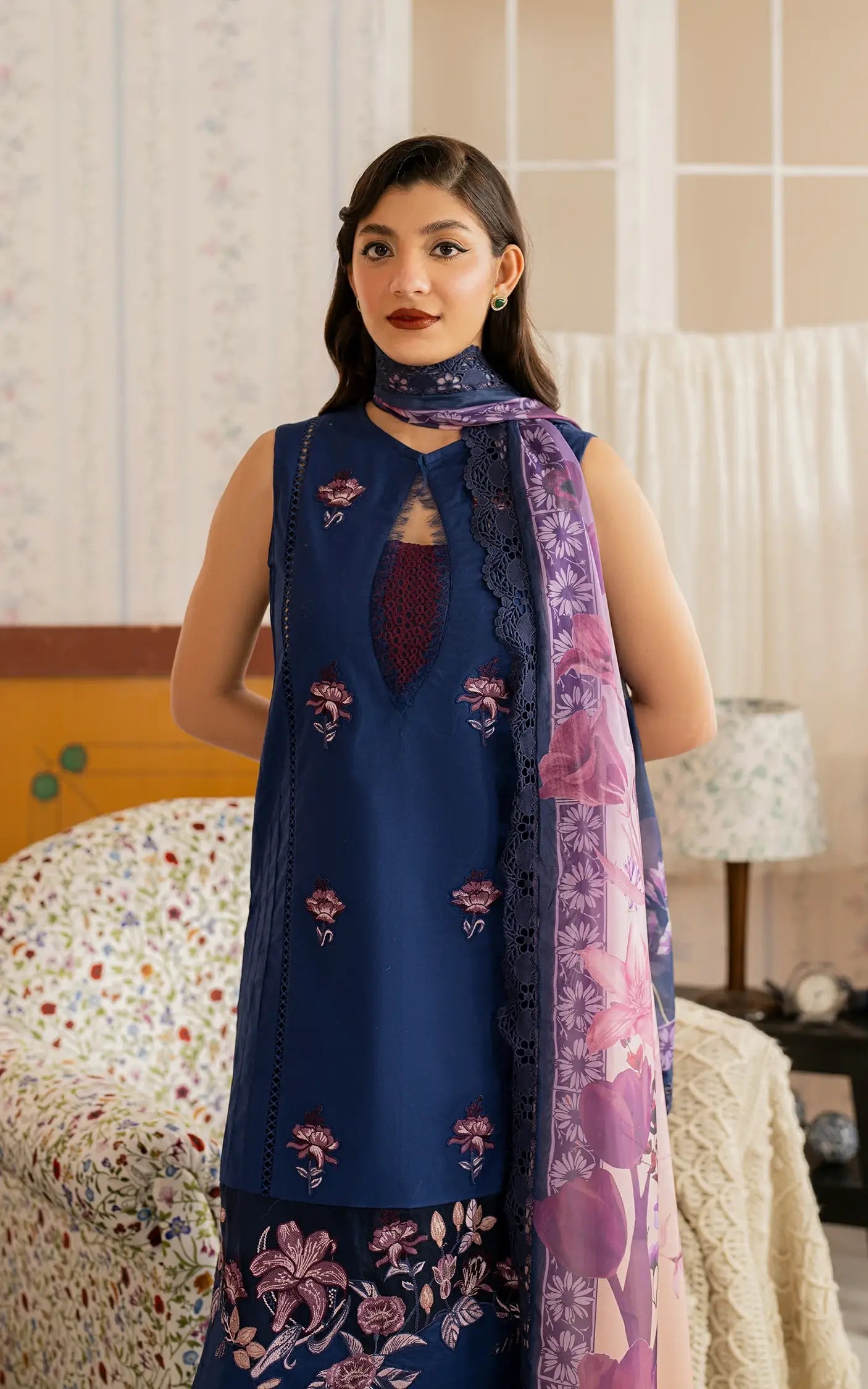 Asifa and Nabeel | Meraki Vintage 25 | Resham (MVL25-18)