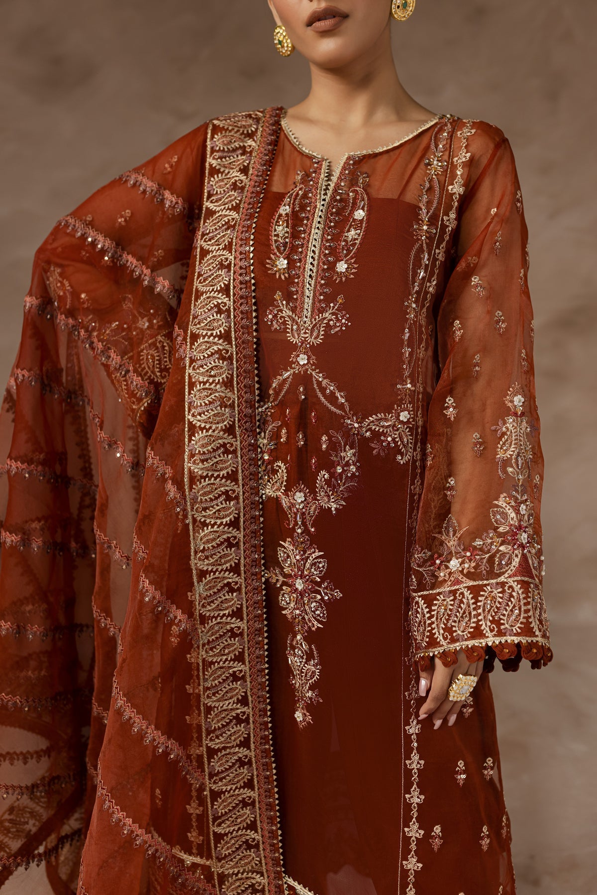 Imran Ramzan | Eblour Wedding Formals | Rouge Envoûtant
