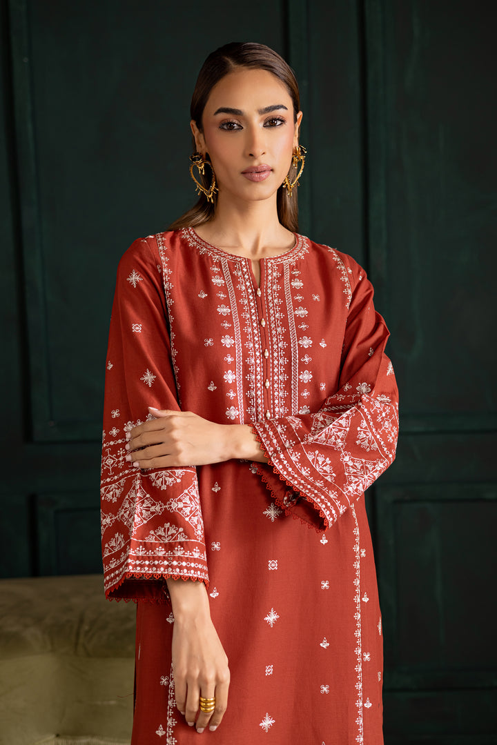 Batik | Winter 25 | Rusty Dusty