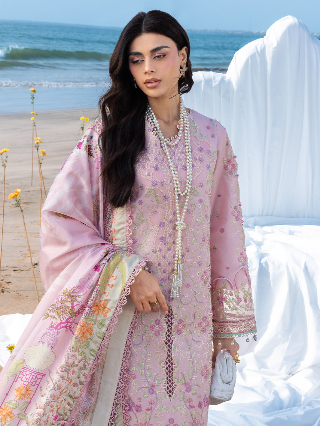 Mahnur | Sirene Luxury Lawn 26 | S-012