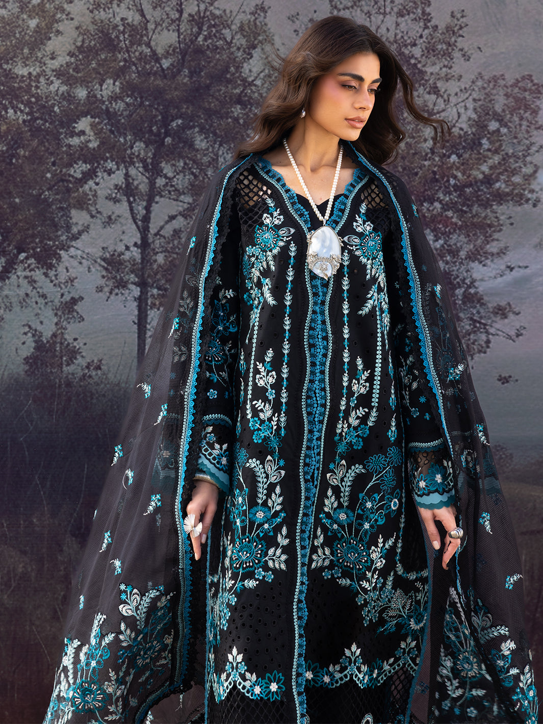 Mahnur | Sirene Luxury Lawn 26 | S-016
