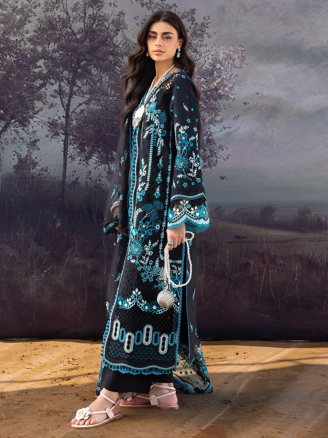 Mahnur | Sirene Luxury Lawn 26 | S-016