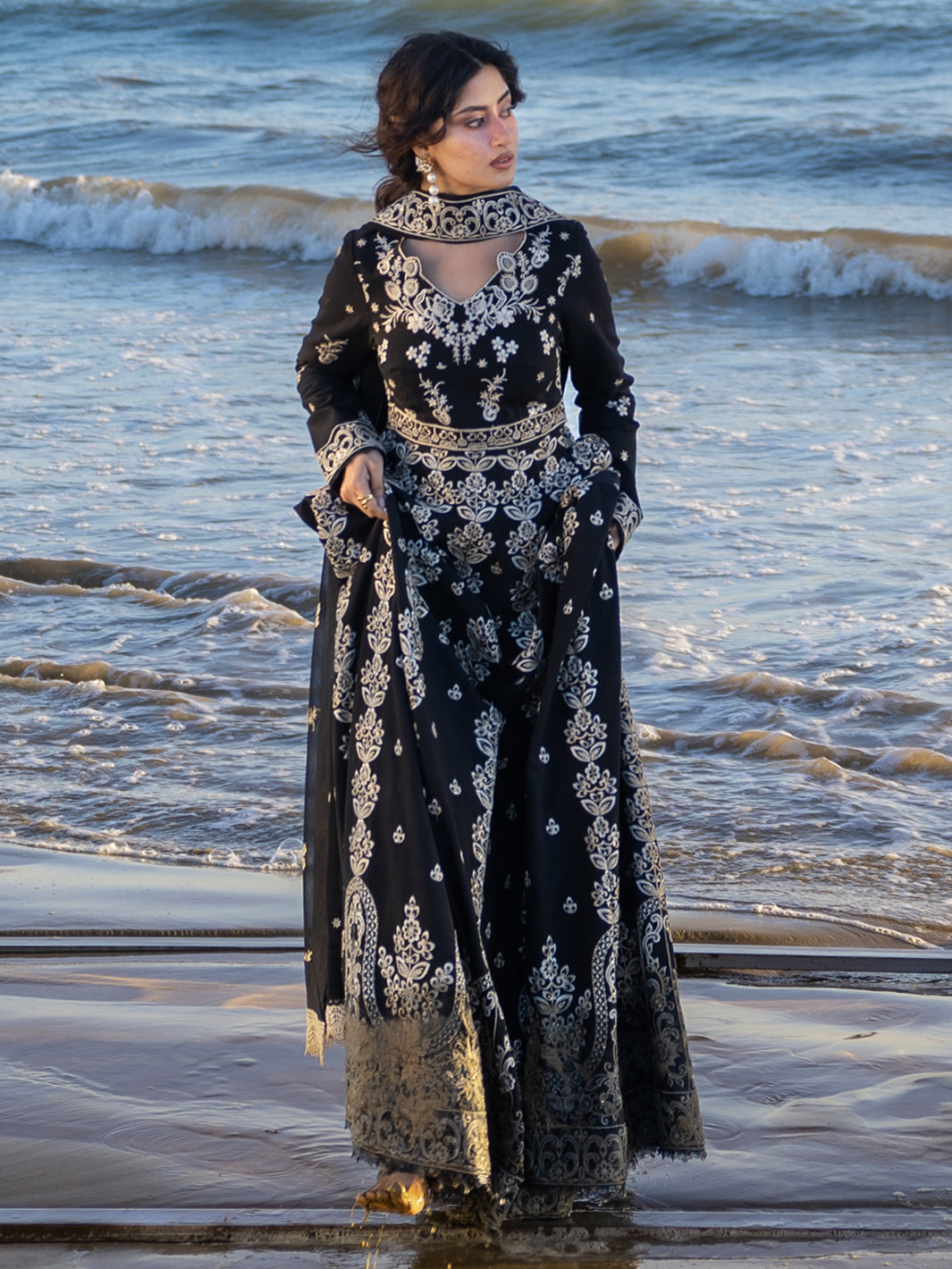 Mahnur | Sirene Luxury Lawn 26 | S-05