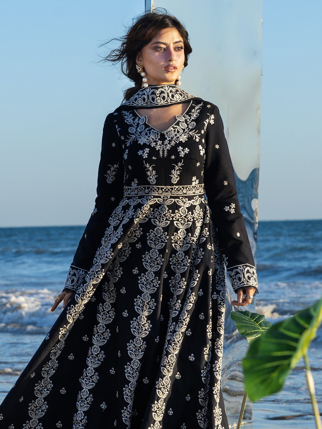 Mahnur | Sirene Luxury Lawn 26 | S-05