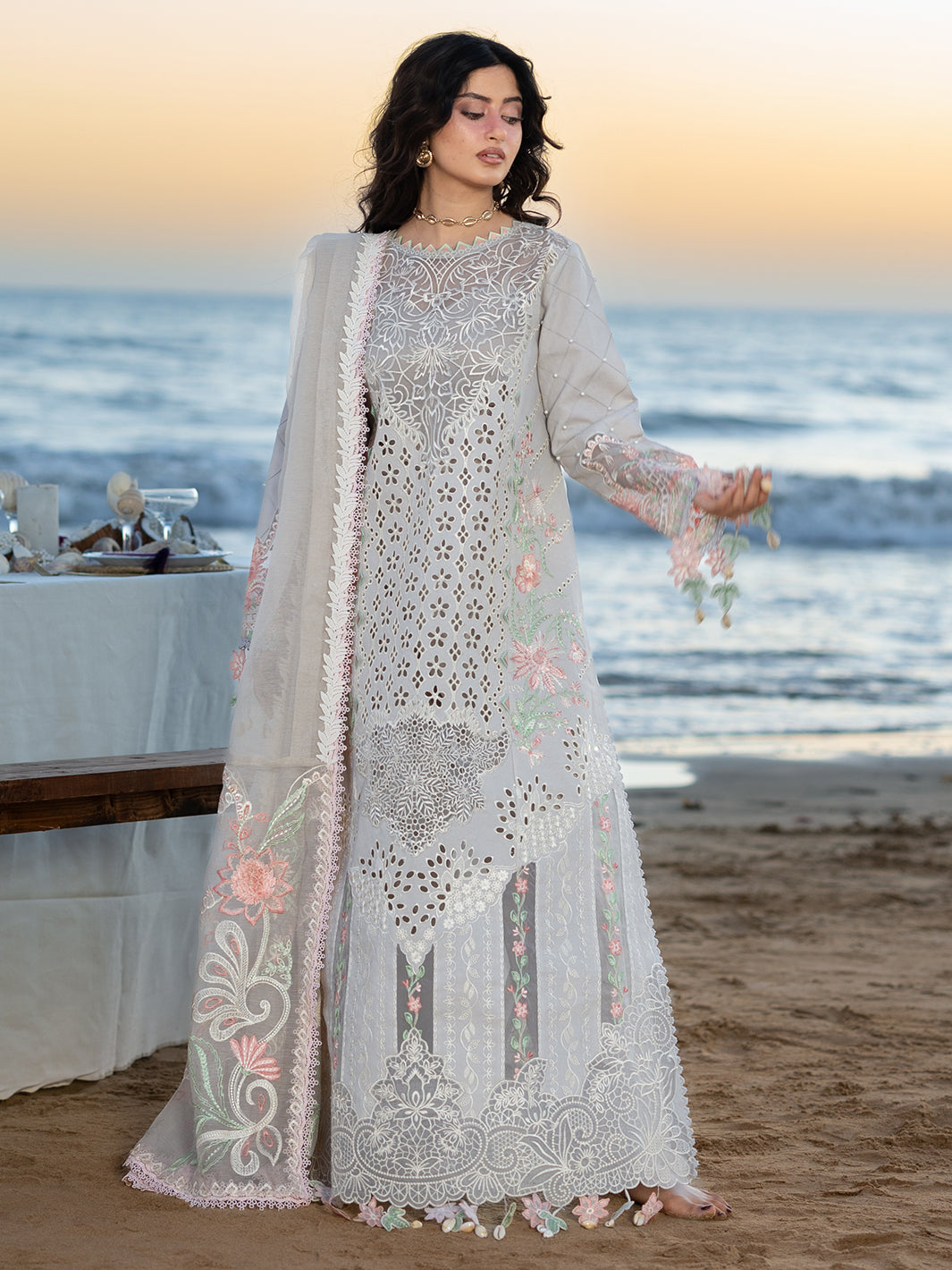 Mahnur | Sirene Luxury Lawn 26 | S-06