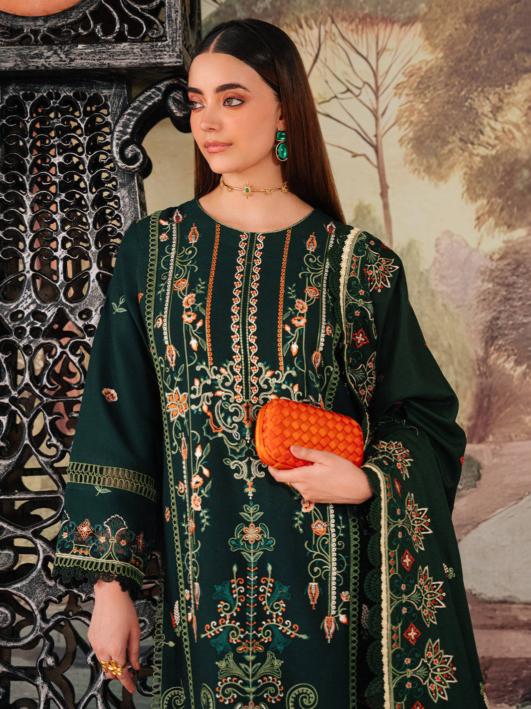 Mahnur | Secret Garden Karandi 25 | SG-007
