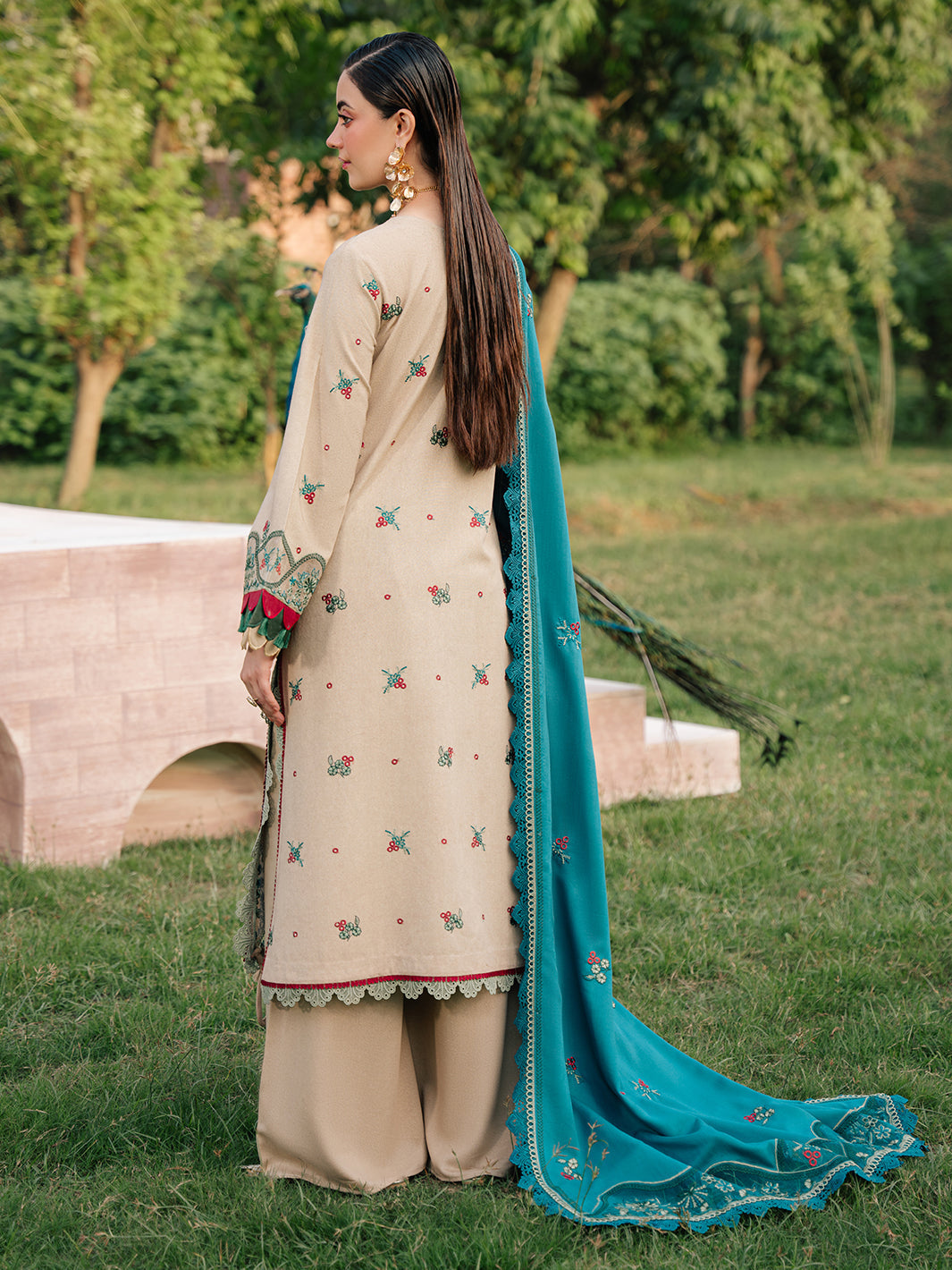 Mahnur | Secret Garden Karandi 25 | SG-008
