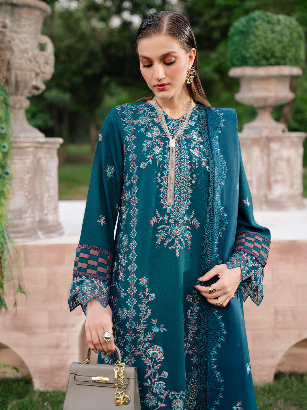 Mahnur | Secret Garden Karandi 25 | SG-009
