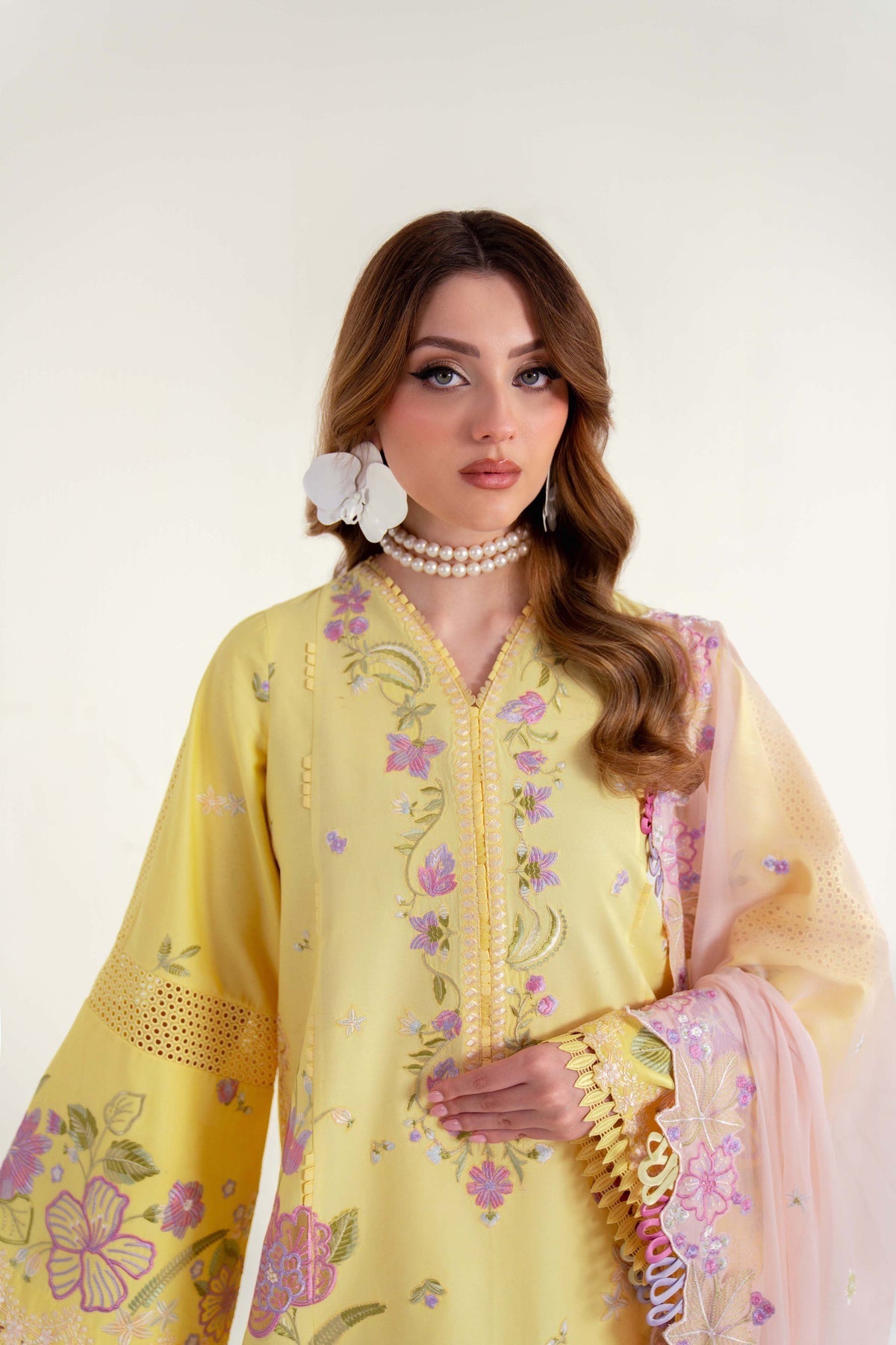 Sable Vogue | Luxury Lawn 25 | SL-01-25-V2