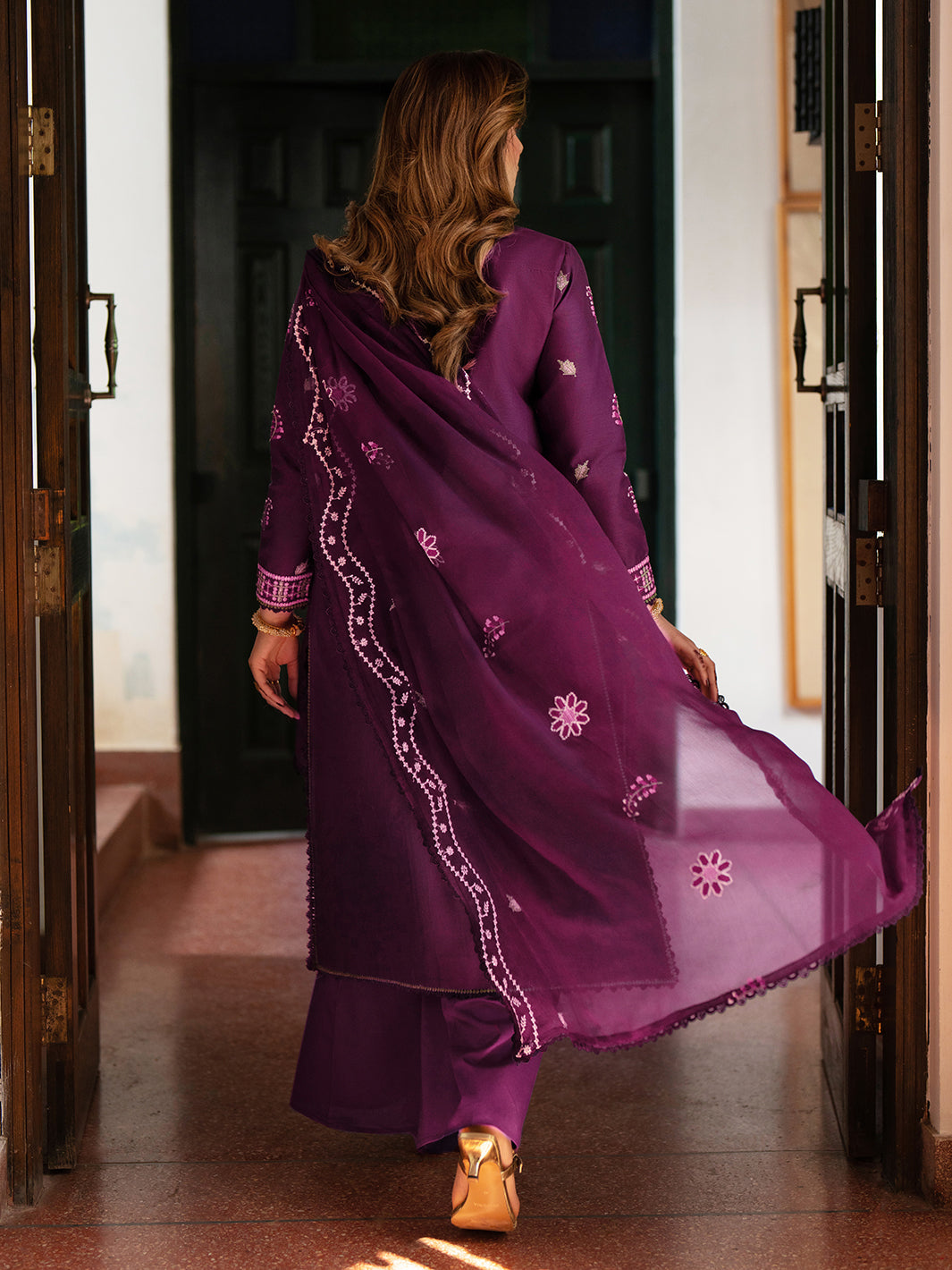 Mahnur | Satrangi Lawn 26 | ST-04