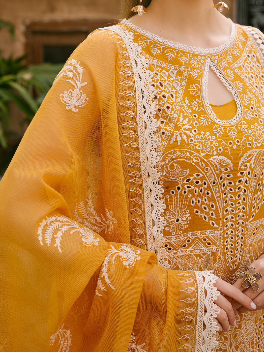 Mahnur | Mahrukh Eid Edit 24 | SUNFLOWER