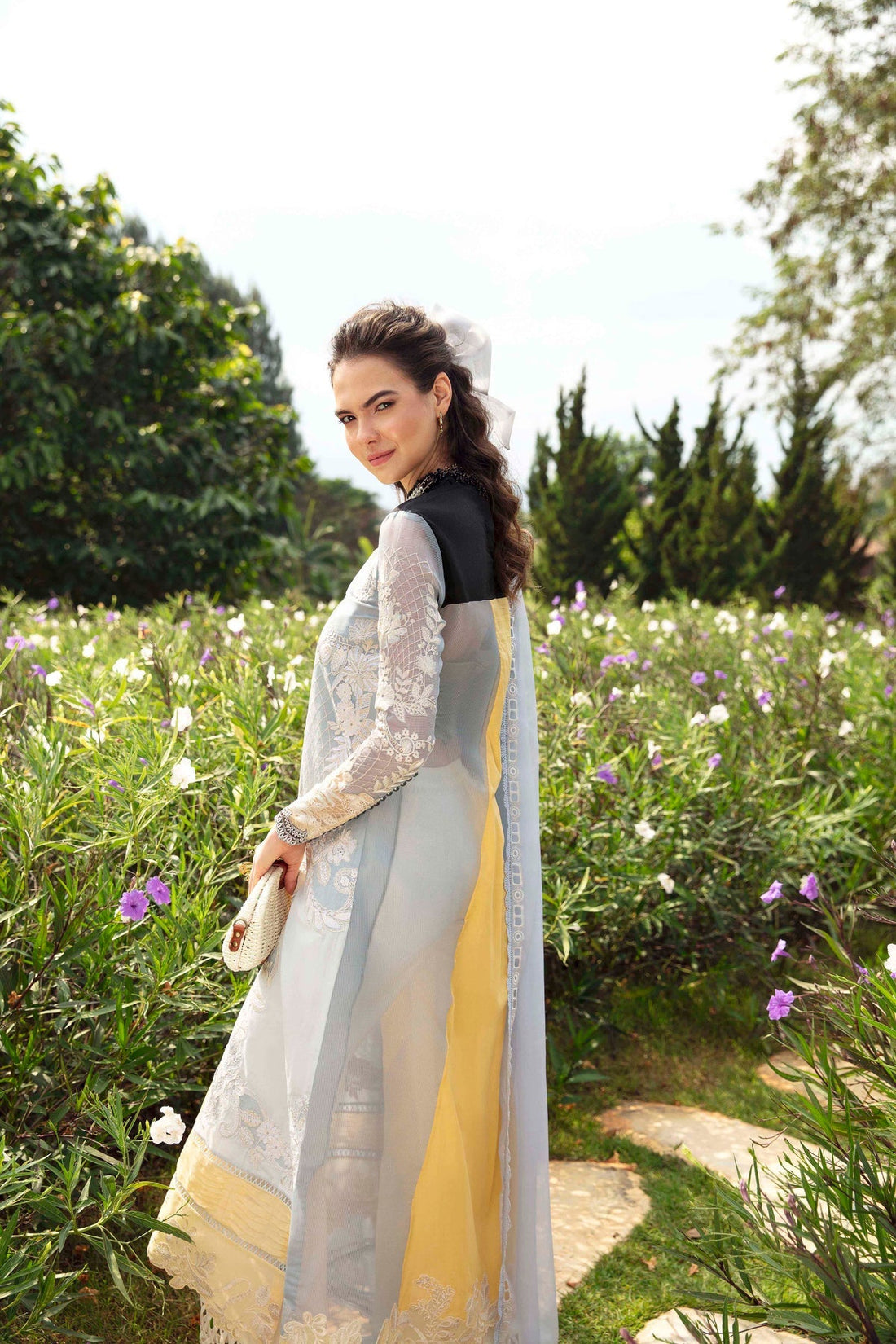 Sable Vogue | Luxury Lawn 24 | Leena