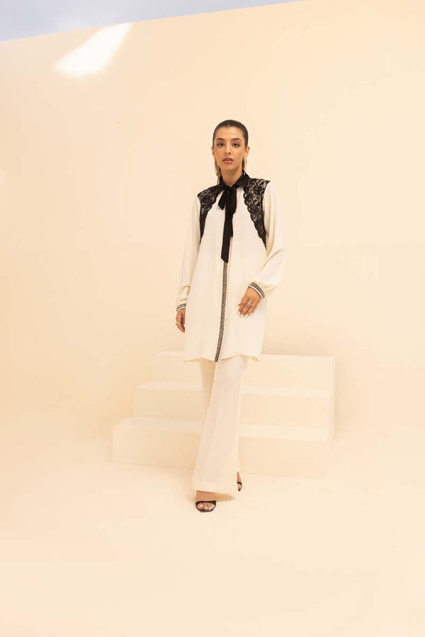 Sana Abbas | La Fiesta | Thea
