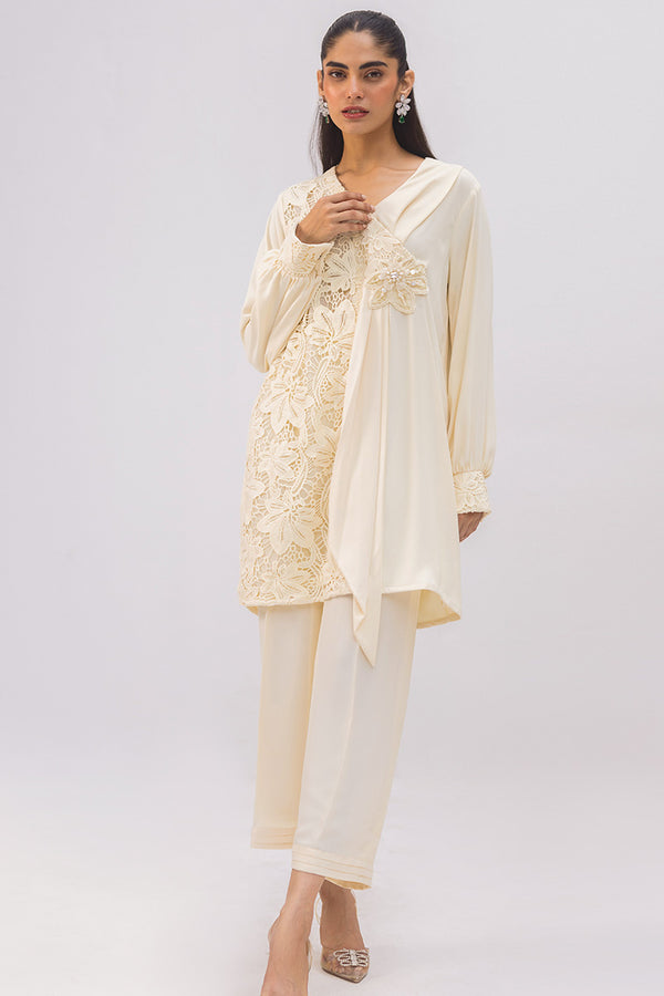 Sana Abbas | La Fiesta | Sweet Cream