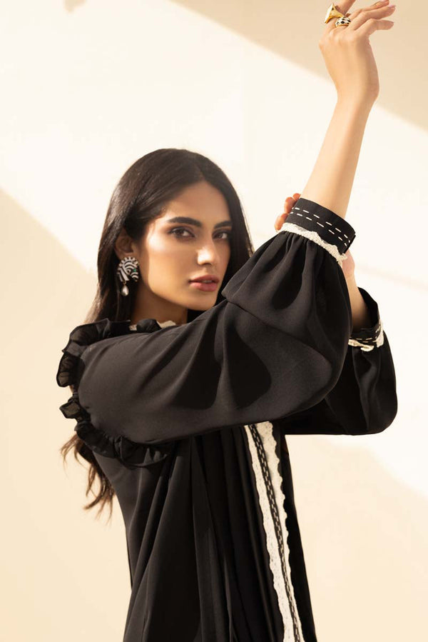 Sana Abbas | La Fiesta | Evelyn
