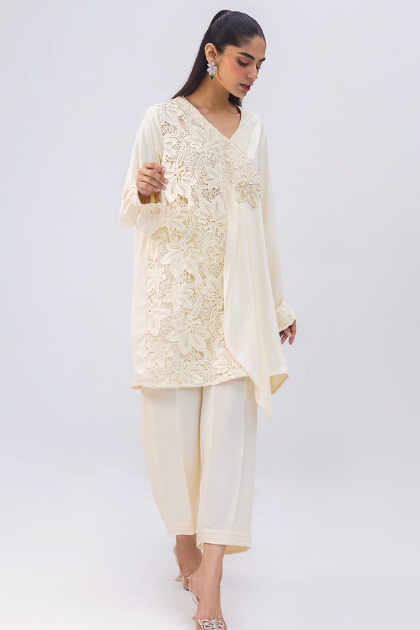 Sana Abbas | La Fiesta | Sweet Cream