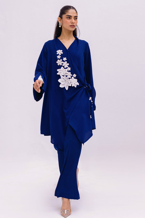 Sana Abbas | La Fiesta | Salvia