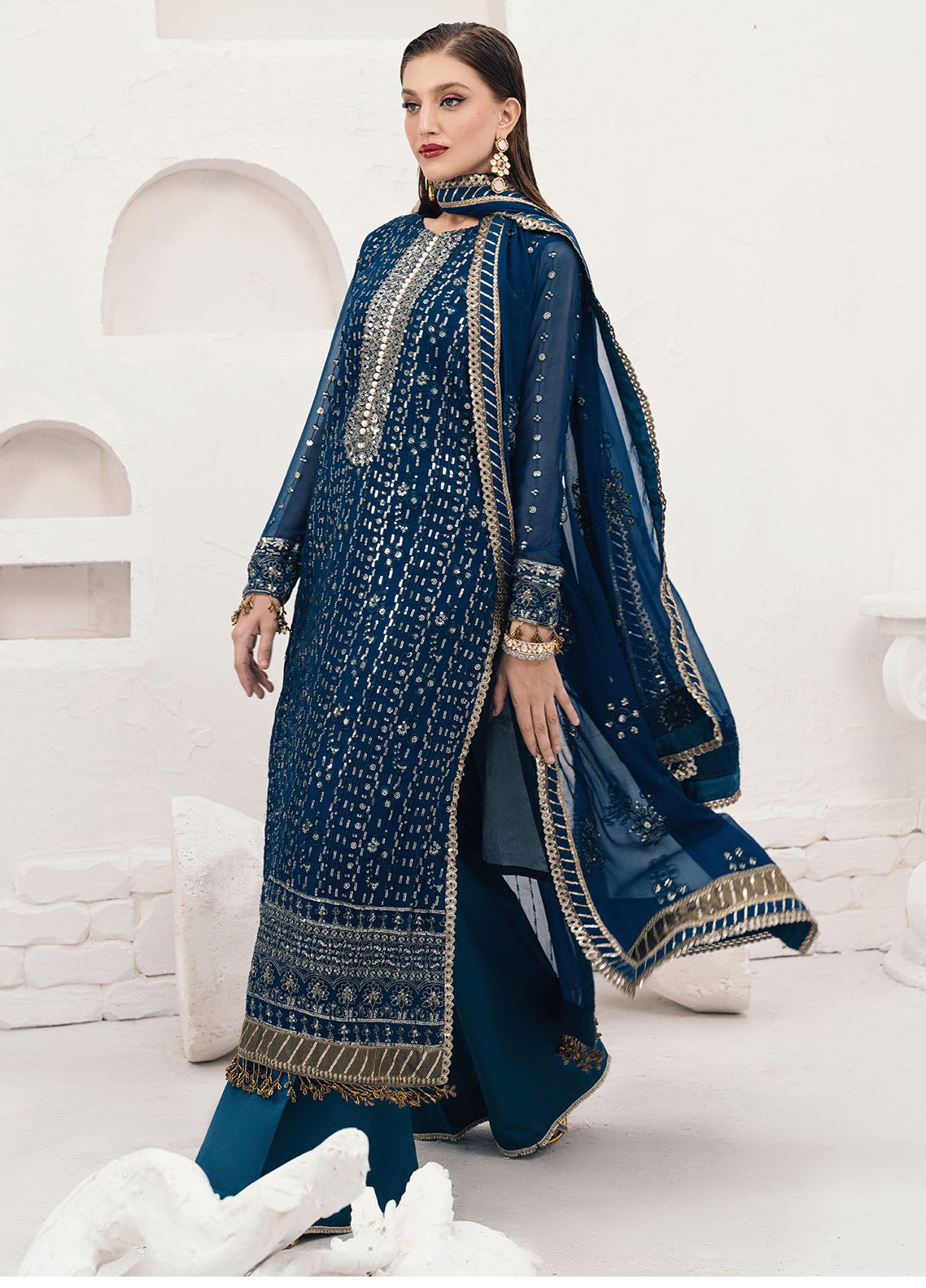 Sahane | Savoir Luxury Formals | CT-140004 Ashen - Savoir