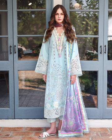 Mushq | The Secret Garden Lawn | Secret Blossom