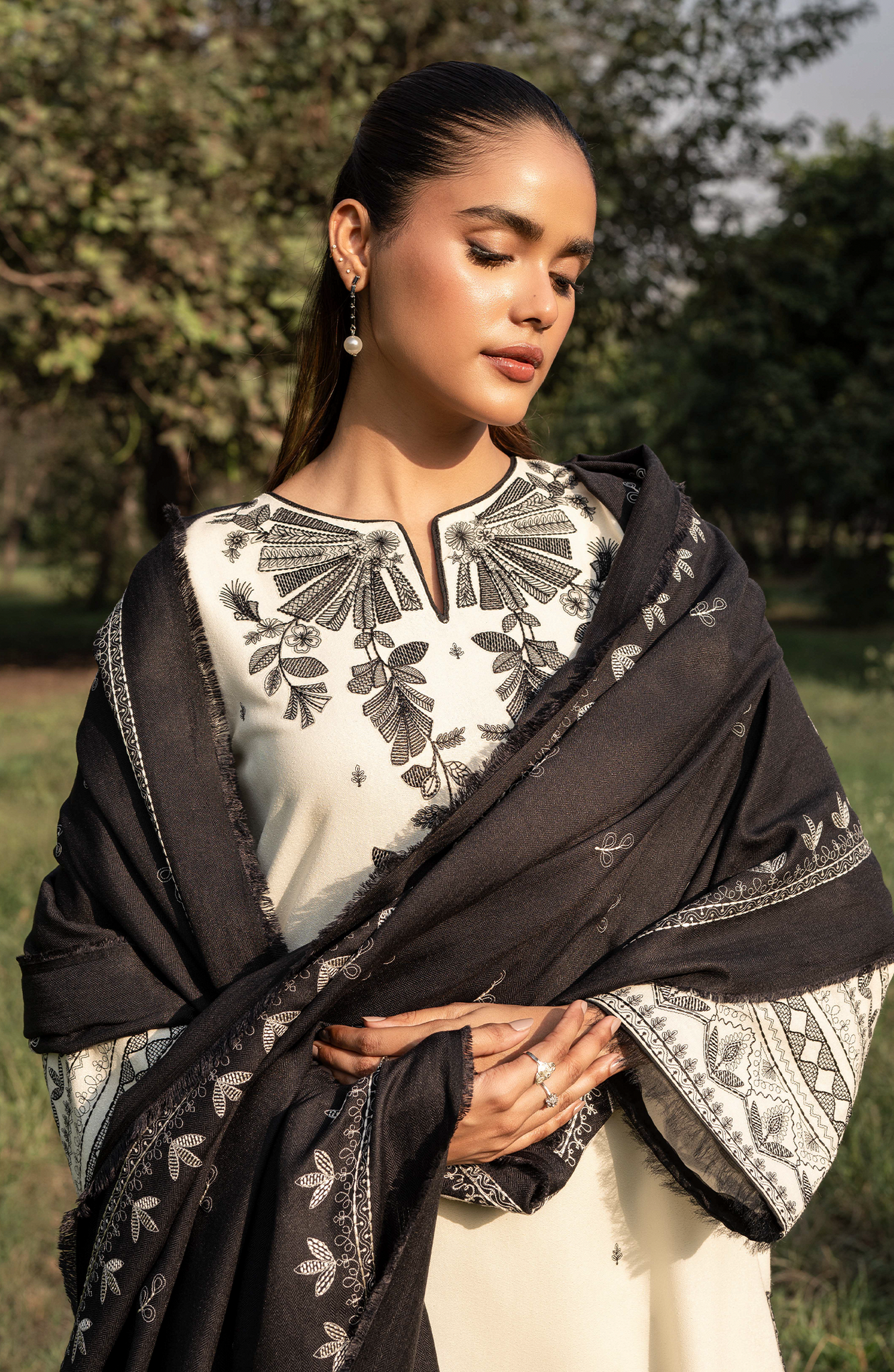Seran | Whisper Garden Winter 24 | Pearl