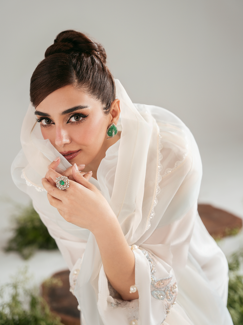 Ain | Luxe Edit | Serene
