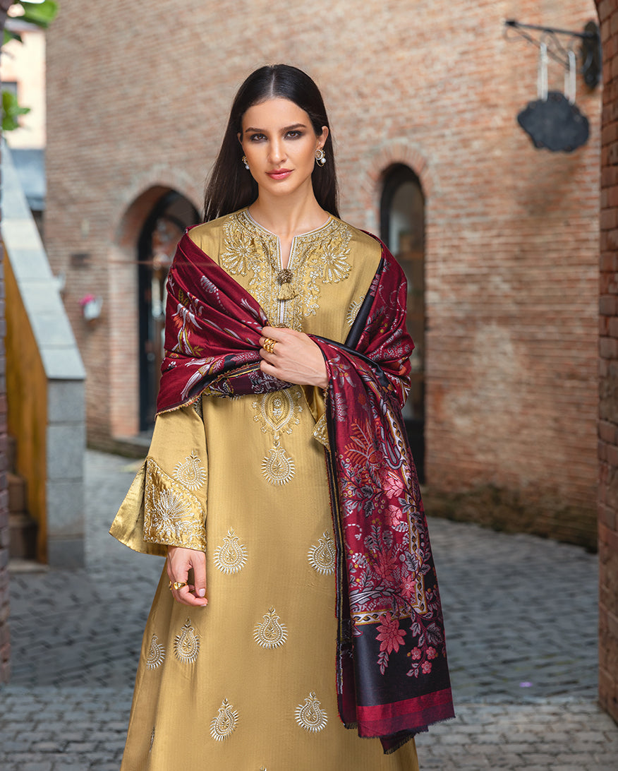 Mushq | Winter Broadway 25 | Sunlit Siena