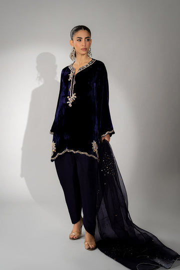 Mina Hassan | Winter 25 | Ushna