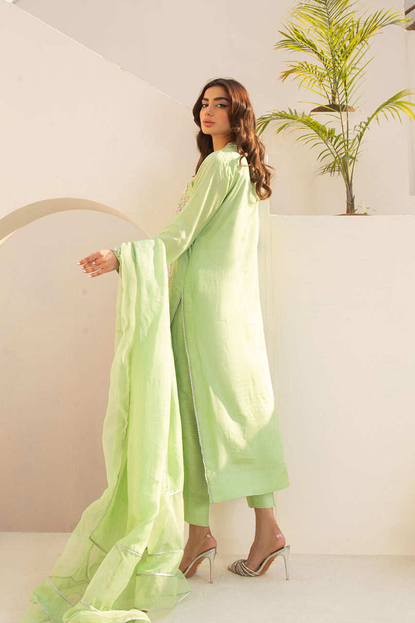 Leon | Leon Luxe Collection | Lush Green Symphony
