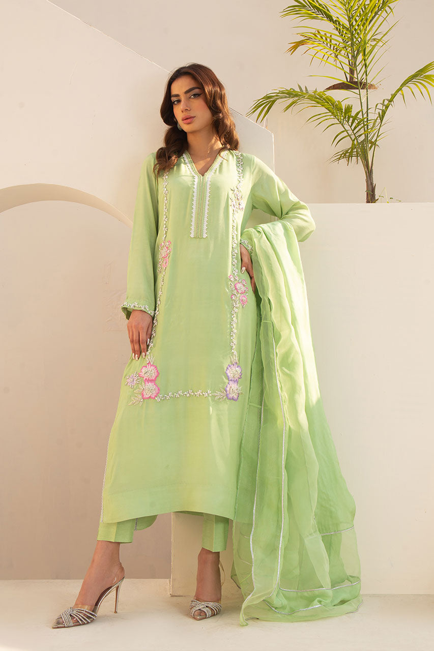 Leon | Leon Luxe Collection | Lush Green Symphony