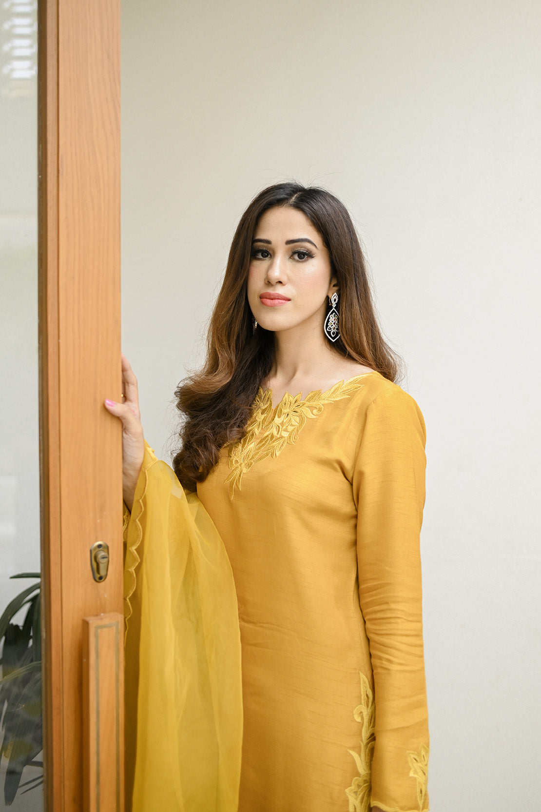 Leon | Leon Luxe Collection | NAZ