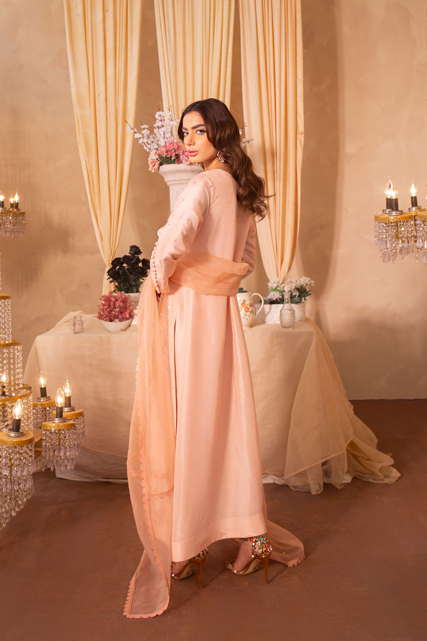 Leon | Leon Luxe Collection | AMANI