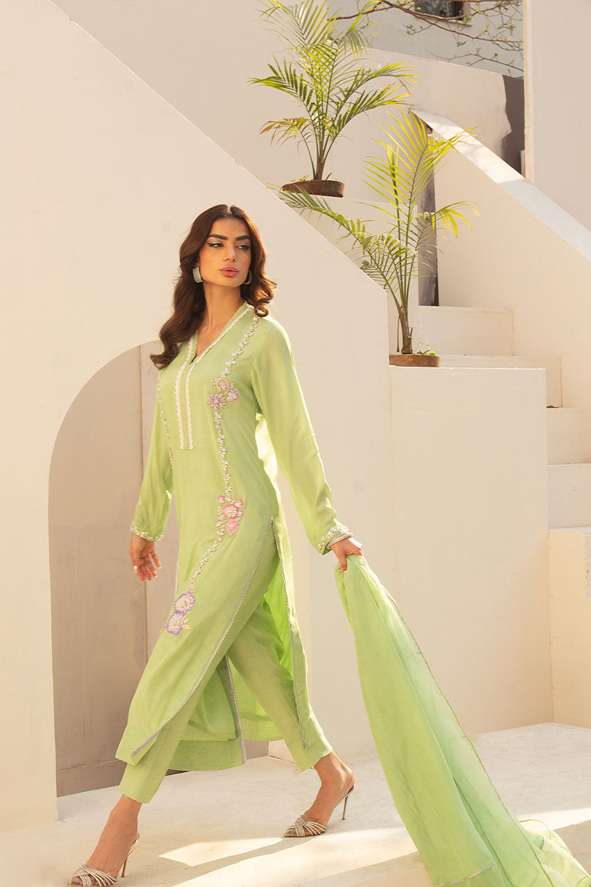 Leon | Leon Luxe Collection | Lush Green Symphony