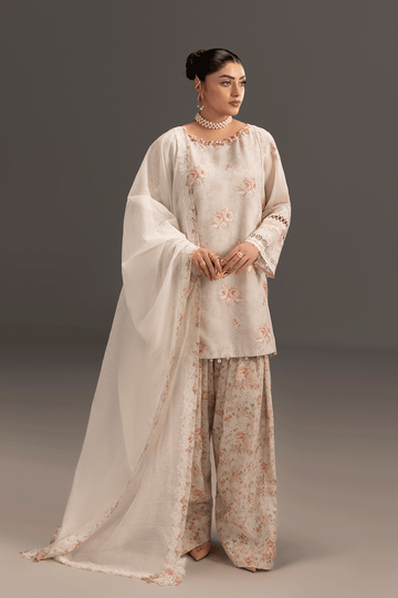 Erum Khan | Summer Whisper | Queen Radiance