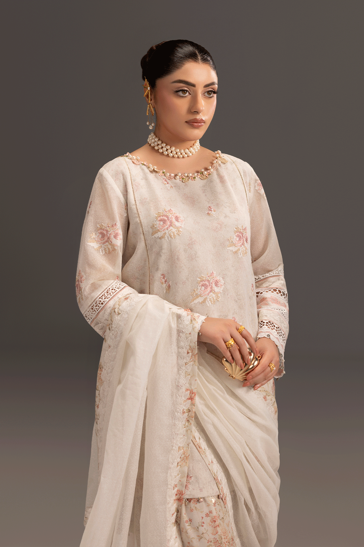Erum Khan | Summer Whisper | Queen Radiance