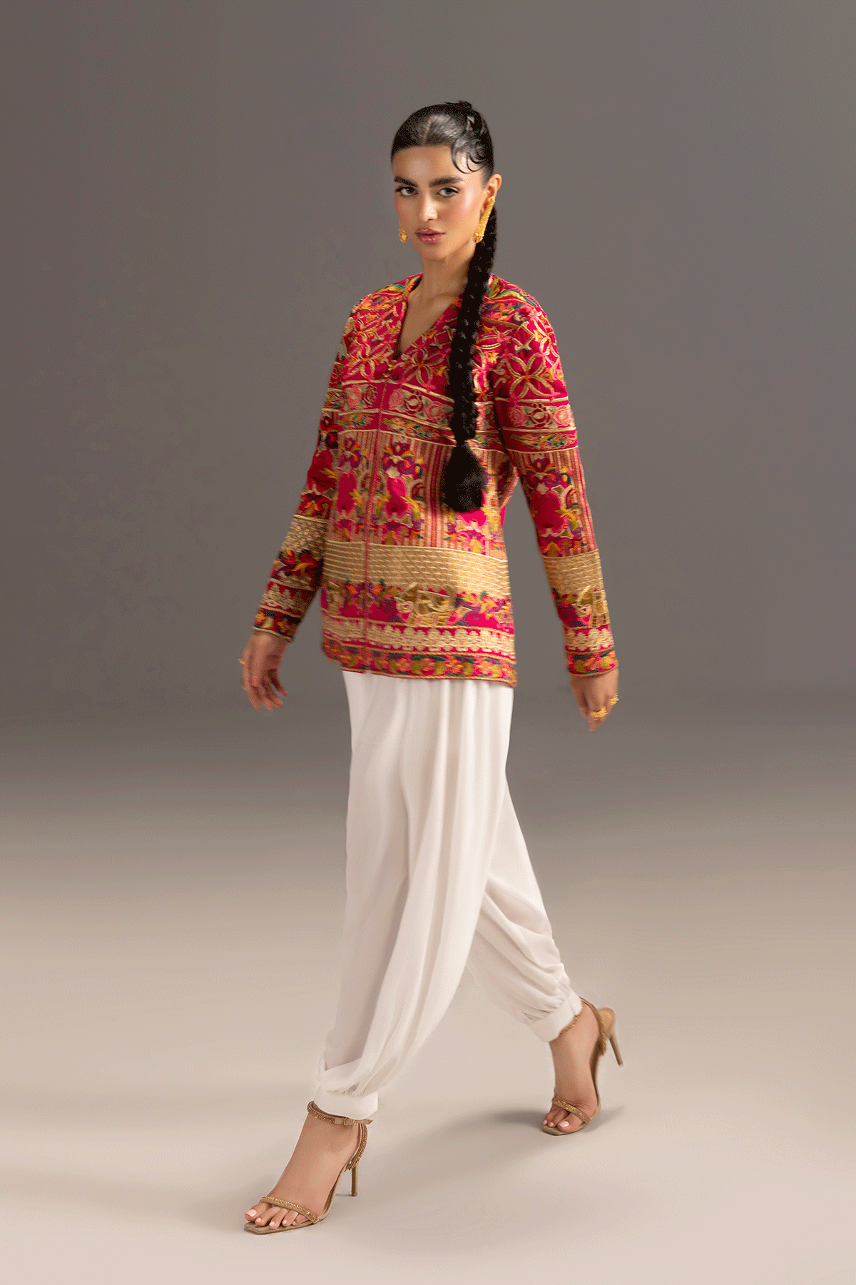 Erum Khan | Summer Whisper | Star Elegance
