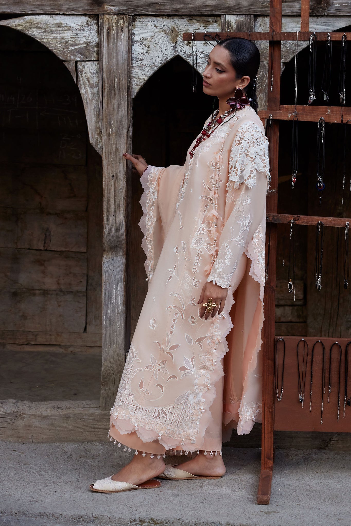 Elan | Kashmee Legacy Lawn 26 |NOORAI (EL26-06 A)