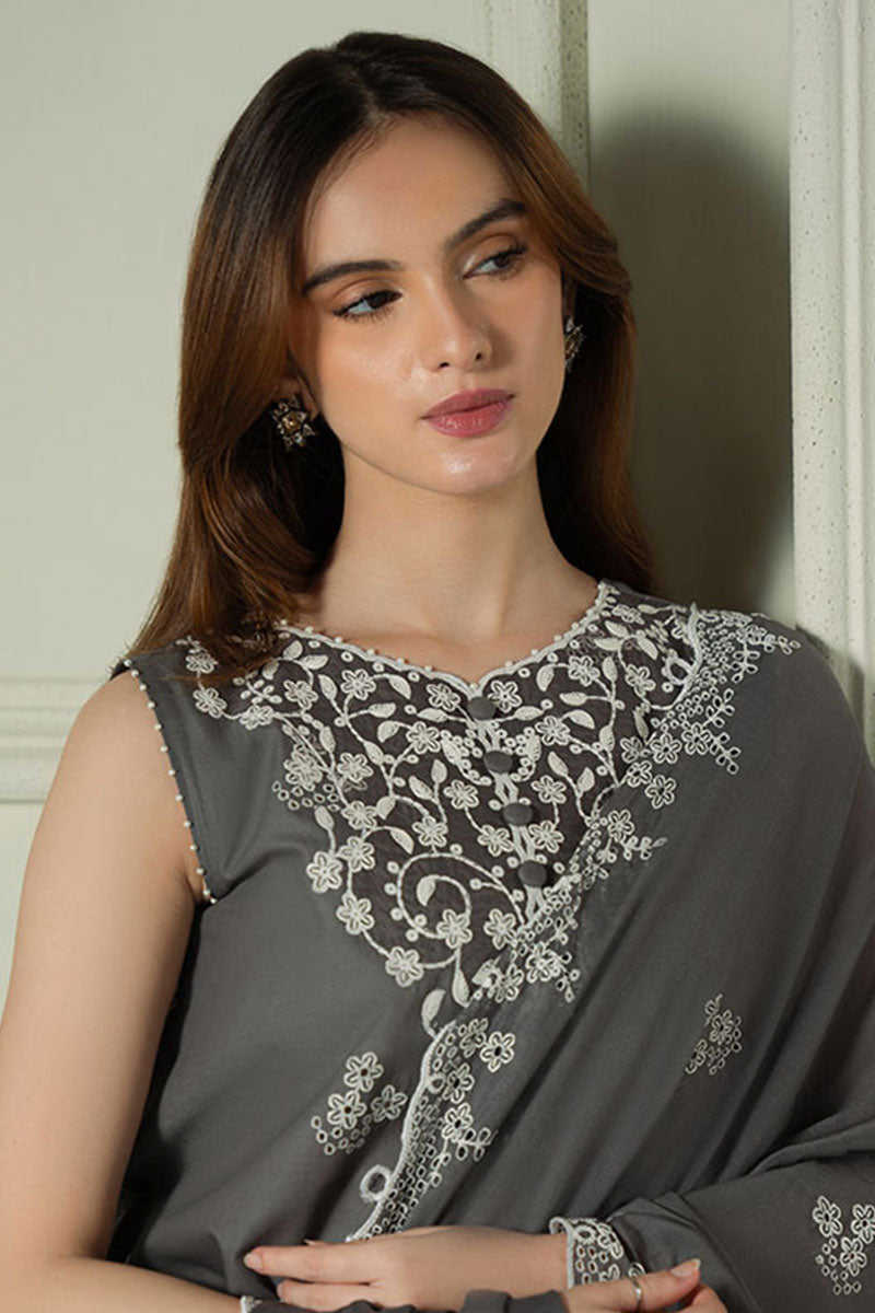 Mahnur | Twilight Luxury Lawn 25 | FLORAL ASH
