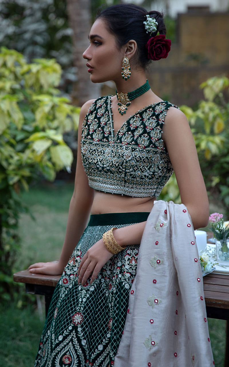 Threads and Motifs | Formal Dresses 24 | 7556