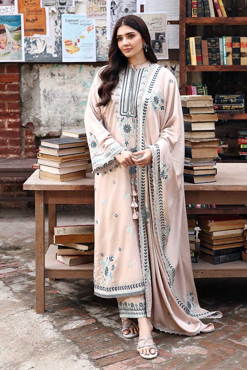 Cross Stitch | Khaddar Linen 25 | SUBTLE MAZE
