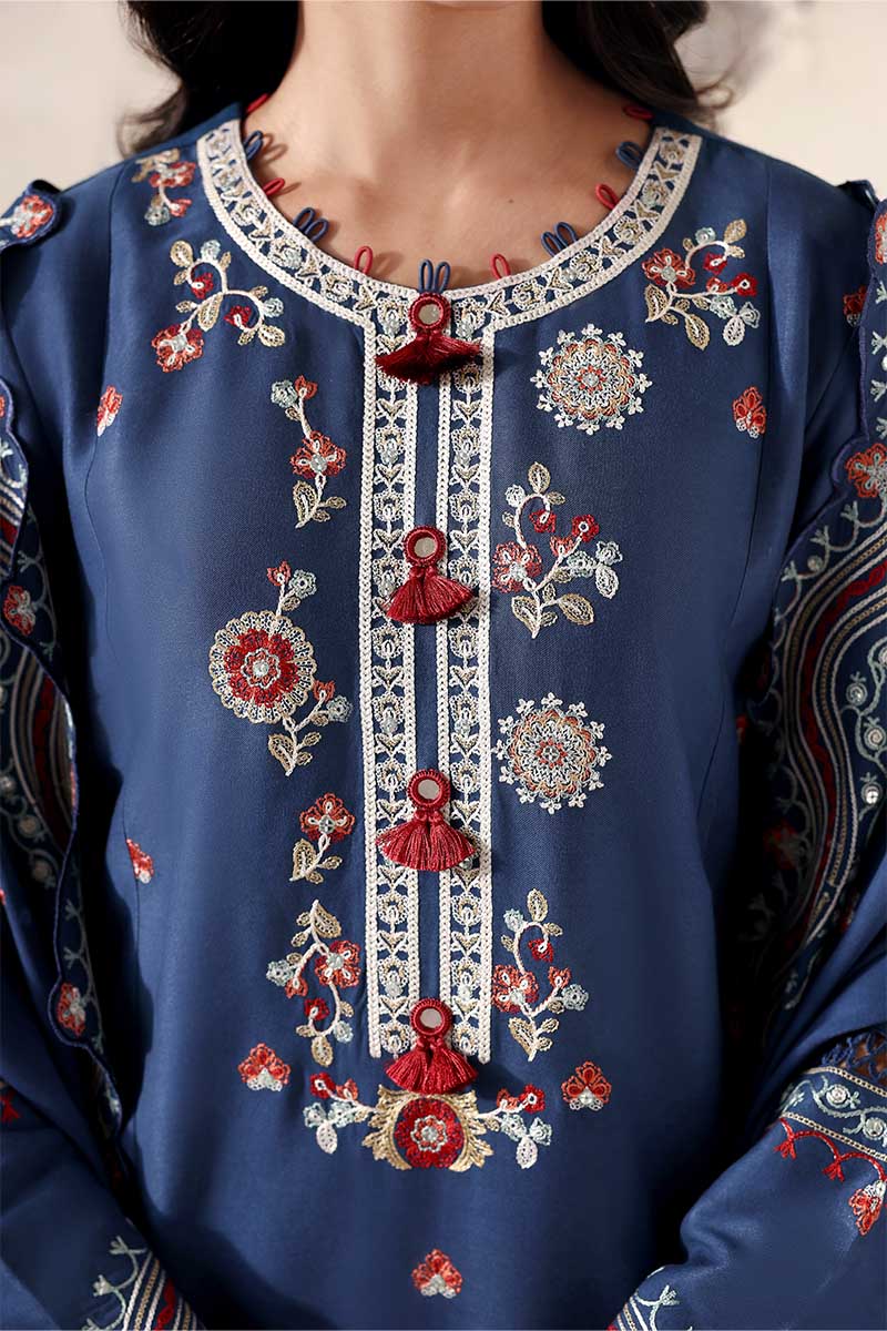 Cross Stitch | Khaddar Linen 25 | MOONLIT GARDEN