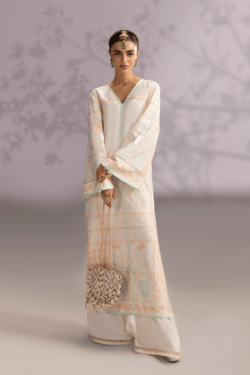 Erum Khan | Summer Whisper | Royal Grace