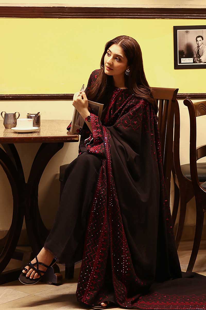 Cross Stitch | Khaddar Linen 25 | GARNET GRACE