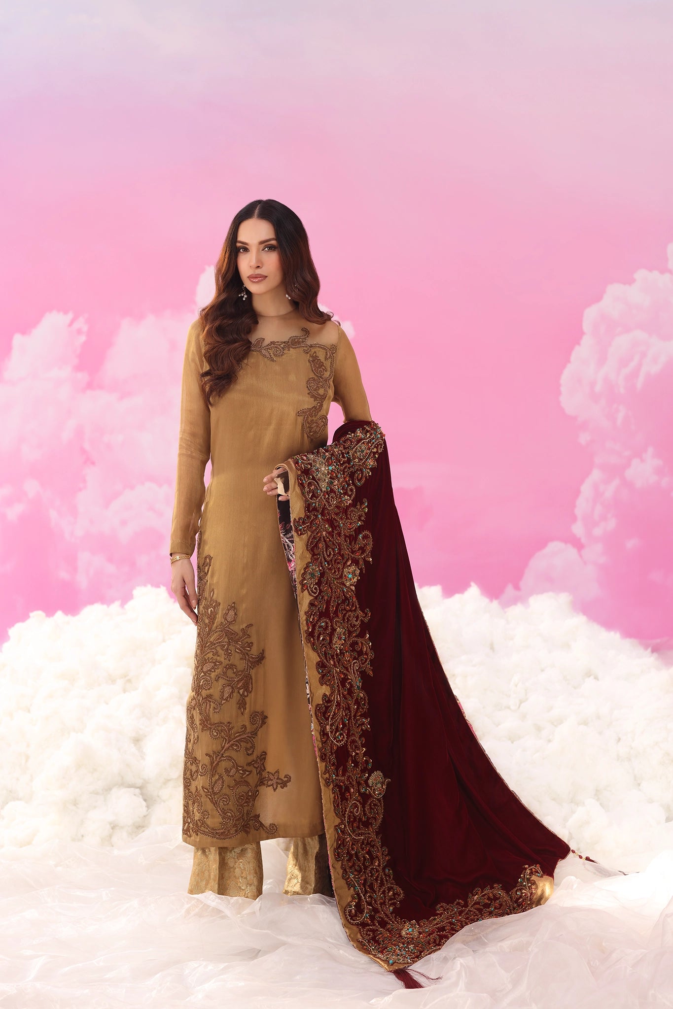 Musferah Saad | Mount Olympus | Velour Aurelia