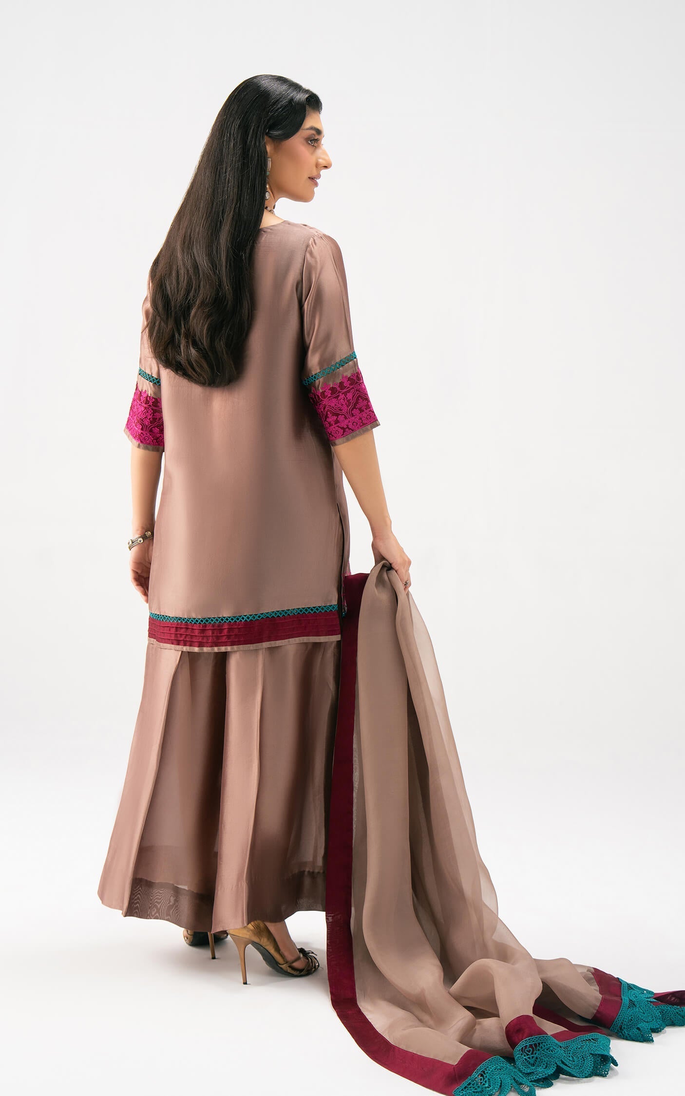 Asifa and Nabeel | Celevara Luxe | Velour Dawn