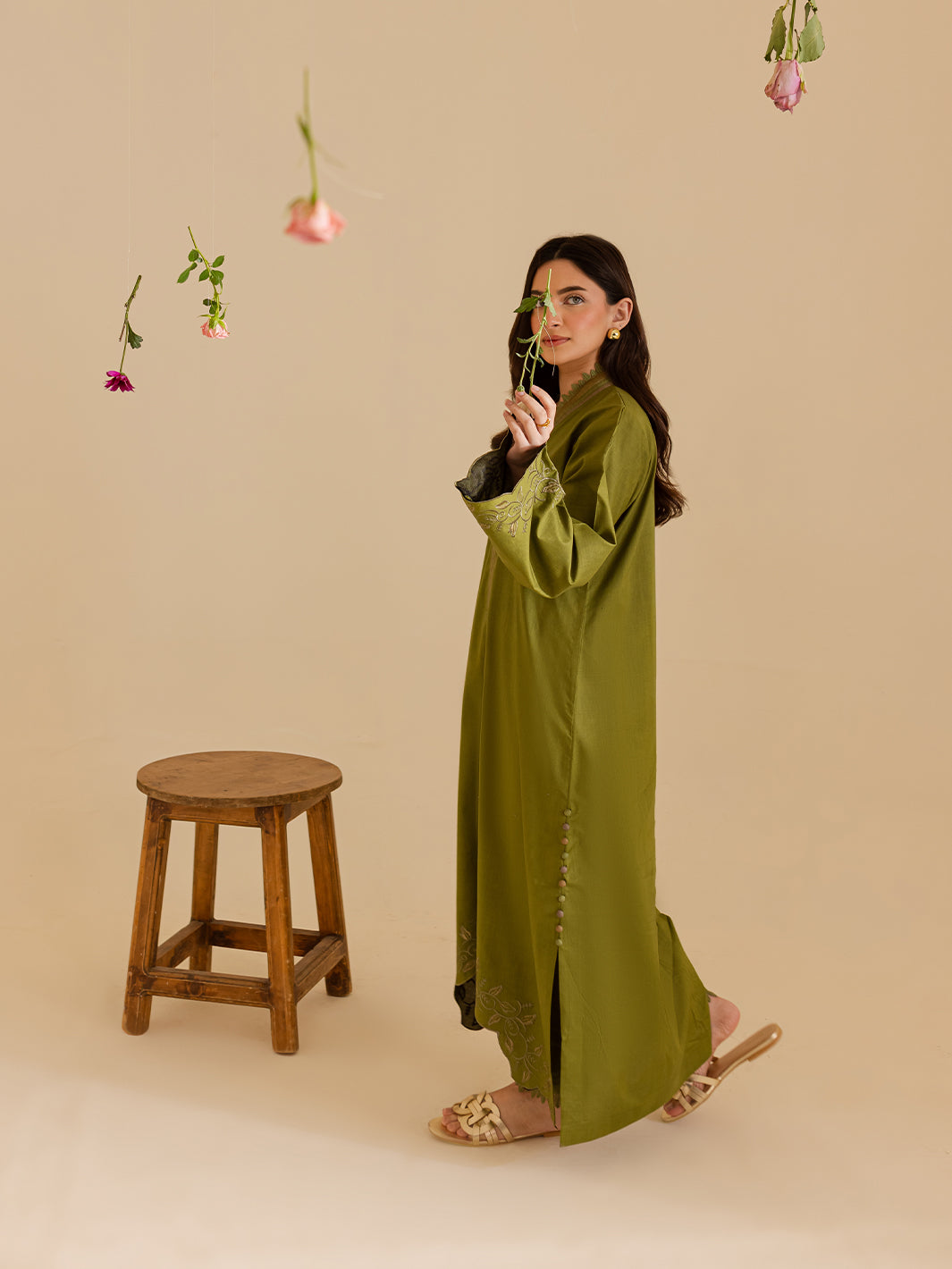 Mahnur | Petal Whispers Lawn Pret | Verdant