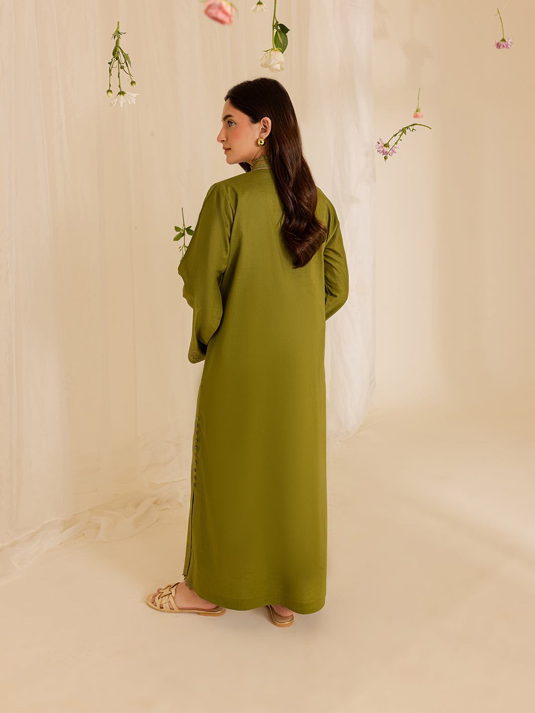 Mahnur | Petal Whispers Lawn Pret | Verdant