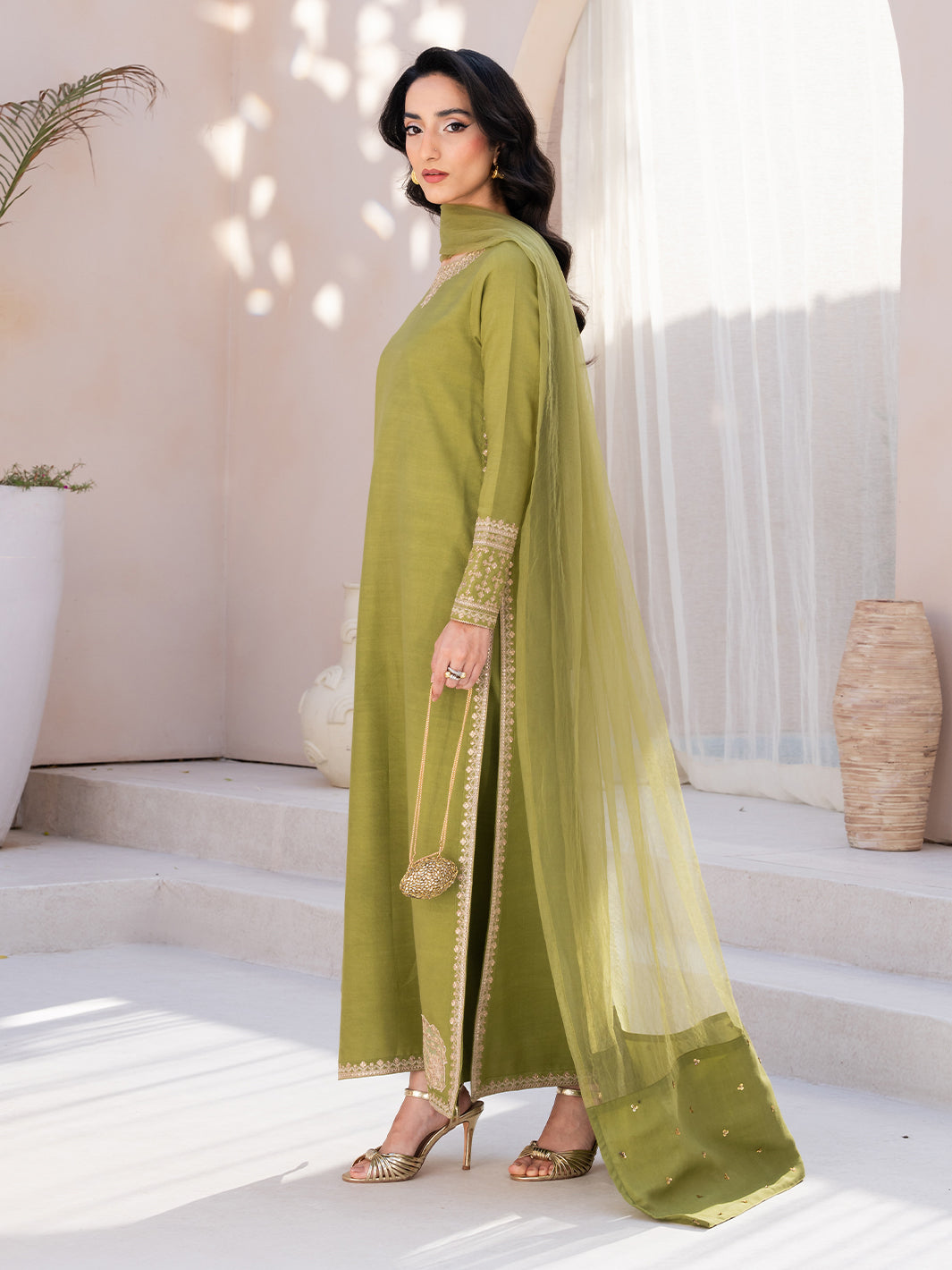 Izel | Le Tresor Formals | Viresta