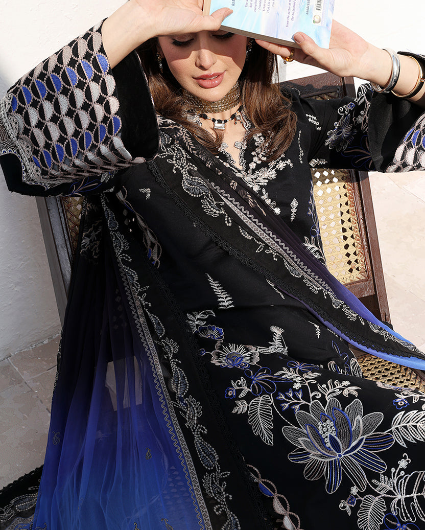 Roheenaz | Floral Reverie Luxury Lawn | Vogue Theory