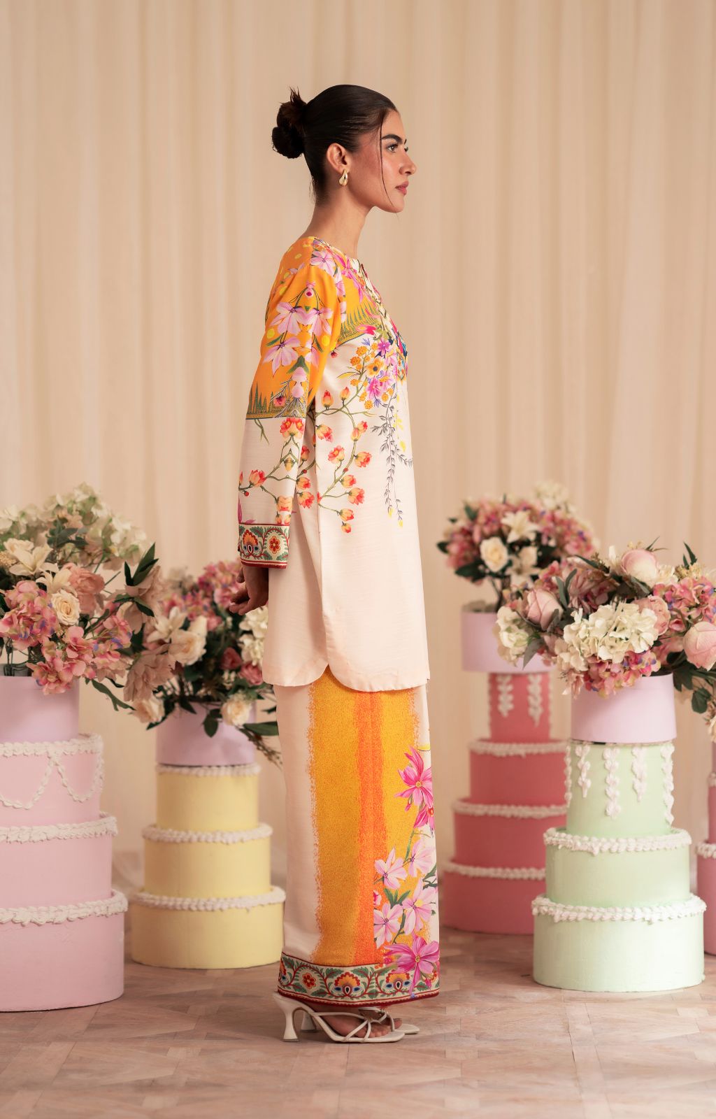 Inayat | Cords 25 | Marigold